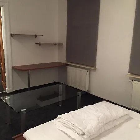 Sopocki Dworek Apartment