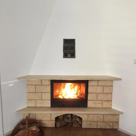 Sopocki Dworek Apartment